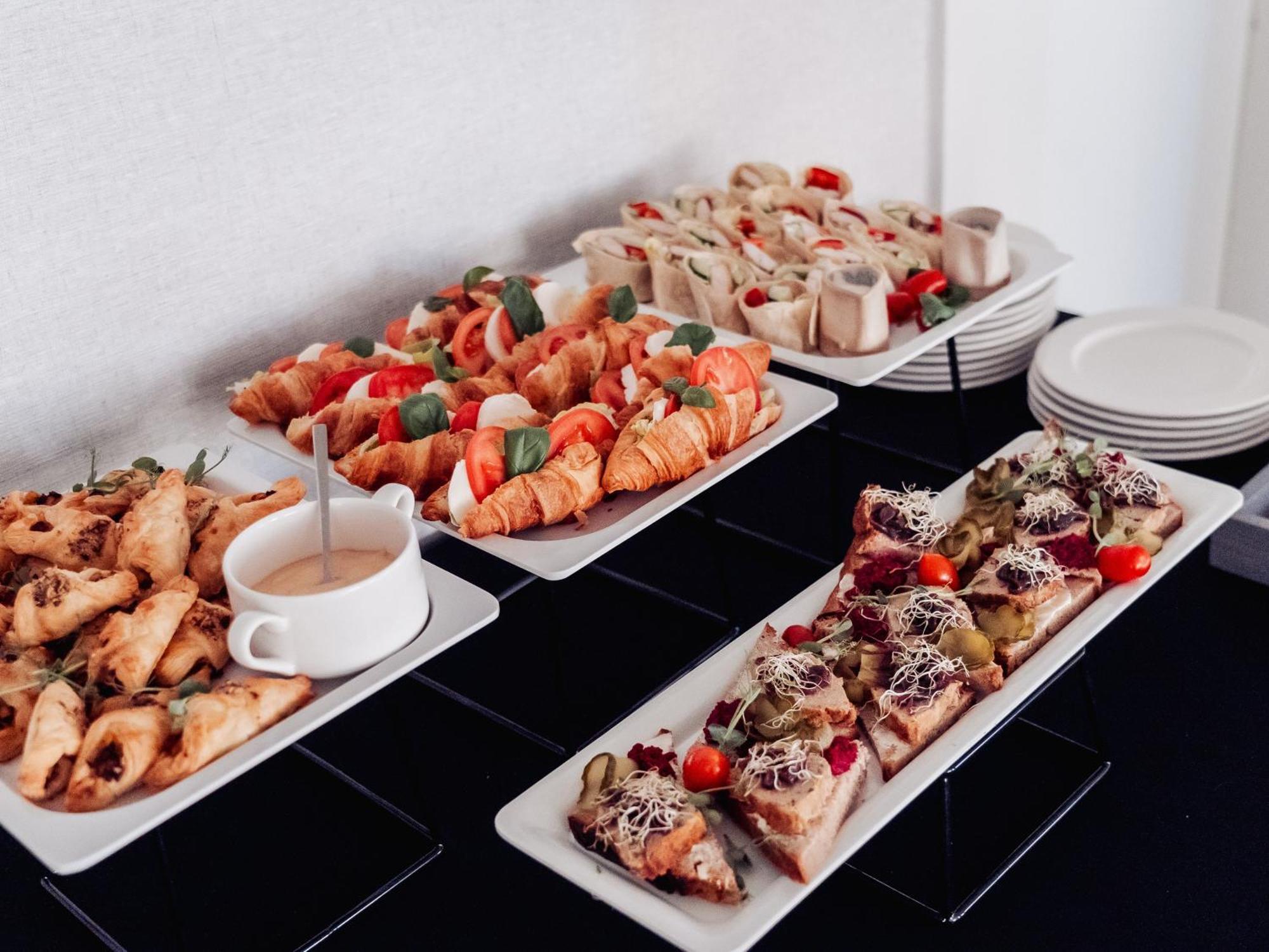 Arche Hotel Седльце Екстер'єр фото